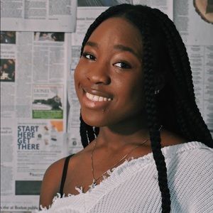 Meet your Posher, Abigail